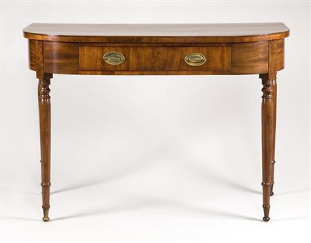 Lot image - Federal Mahogany Side Table