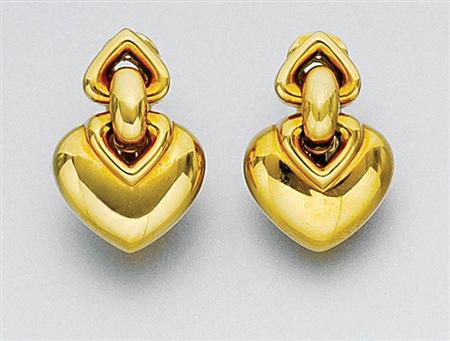 Lot image - Pair of Gold Earclips