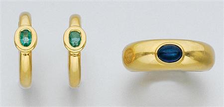 Lot image - Gold and Gem-Set Band Ring and Pair of Hoop Earrings