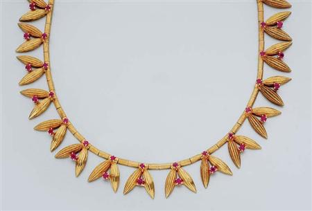 Lot image - Gold, Ruby and Diamond Fringe Necklace