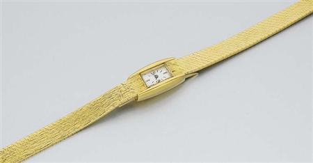 Lot image - Gold Wristwatch