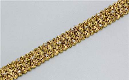 Lot image - Gold and Diamond Bracelet