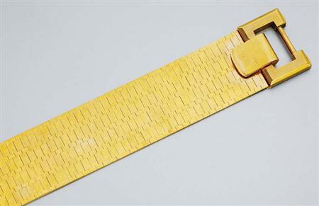 Lot image - Gold Buckle Bracelet