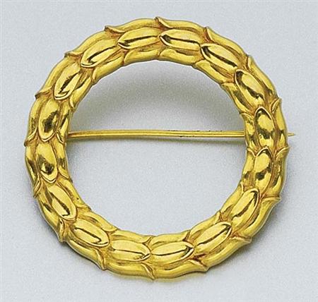 Lot image - Gold Circle Brooch
