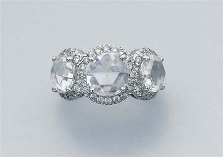Lot image - Diamond Ring