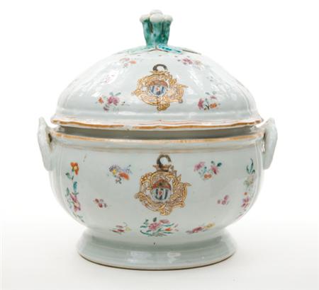 Lot image - Chinese Export Porcelain Armorial Covered Tureen