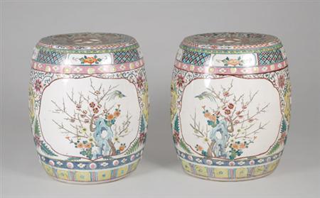 Lot image - Pair of Chinese Porcelain Garden Seats