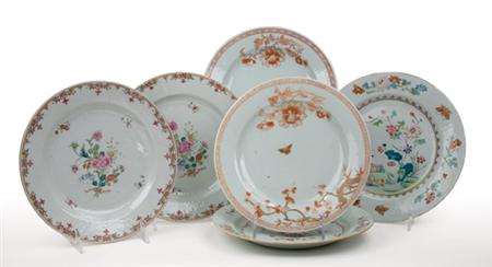 Lot image - Miscellaneous Group of Six Chinese Export Porcelain Plates