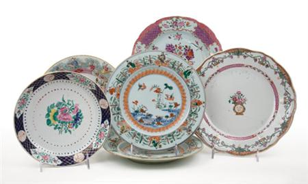 Lot image - Miscellaneous Group of Six Chinese Export Porcelain Plates