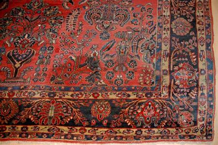 Lot image - Sarouk Carpet