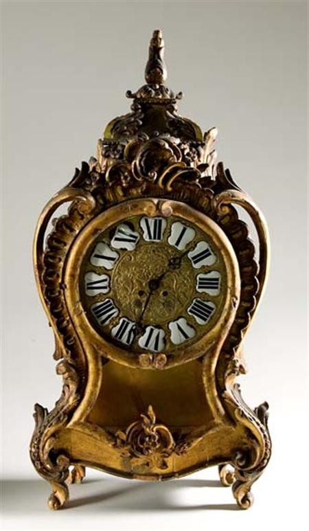 Lot image - Louis XV Style Gilt-Wood Bracket Clock