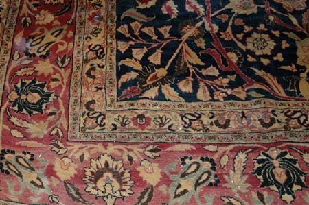 Lot image - Meshed Carpet