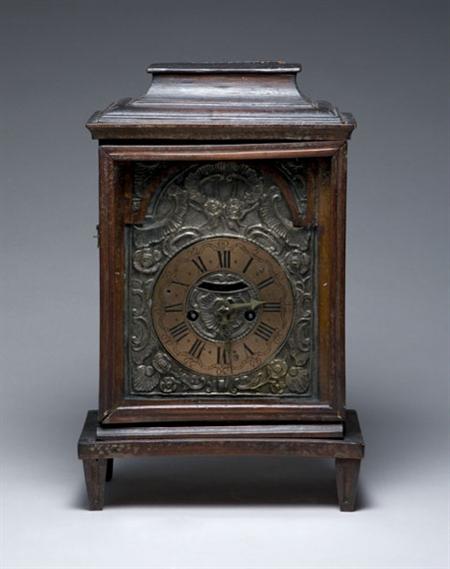 Lot image - Continental Walnut Mantel Clock