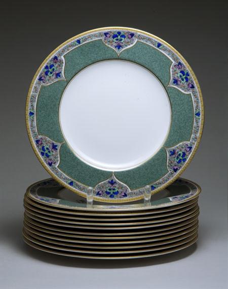 Lot image - Set of Twelve Royal Worcester Porcelain Service Plates