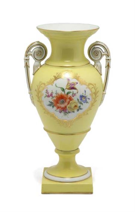 Lot image - Meissen Gilt Decorated Porcelain Pedestal Vase