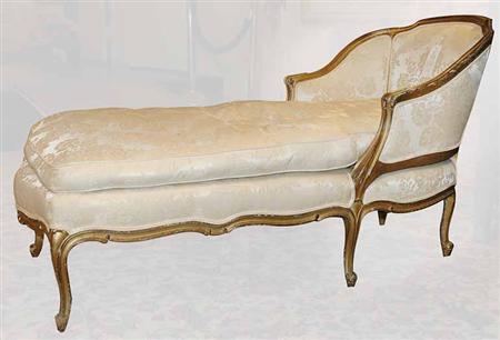 Lot image - Louis XV Style Parcel Gold Painted Wood Chaise Longue