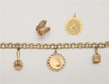 Lot image - Charm Bracelet and Ring