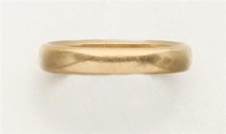 Lot image - Gold Wedding Band