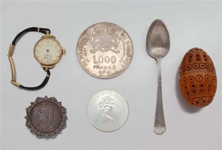 Lot image - Assorted Group of Items