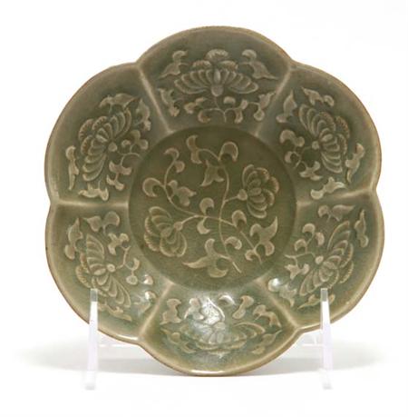 Lot image - Chinese Celadon Porcelain Bowl