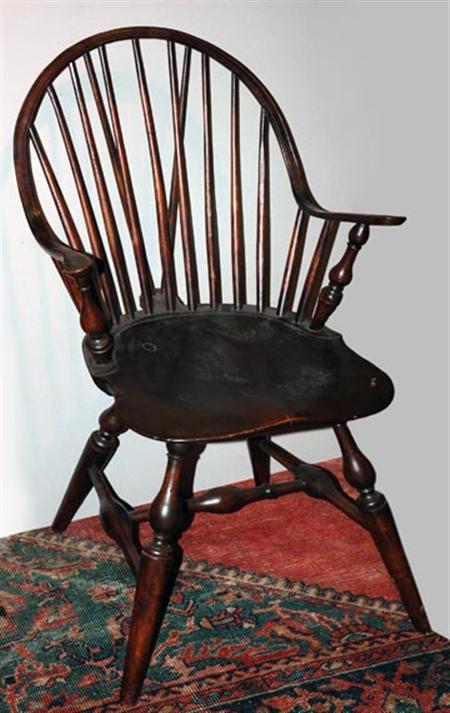 Lot image - American Windsor Brace-Back Continuous Armchair