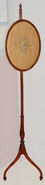 Lot image - Federal Style Mahogany Pole Screen