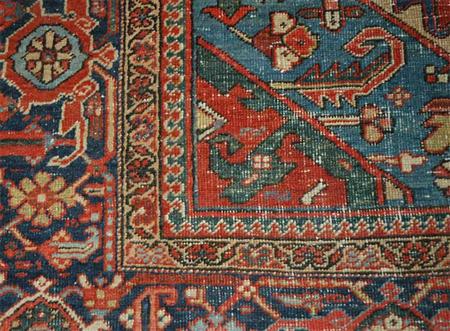 Lot image - Heriz Carpet