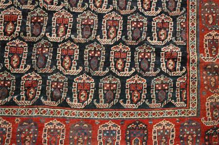 Lot image - Qashqai Rug