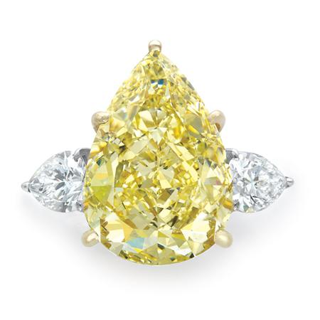 Lot image - Fancy Yellow Diamond and Diamond Ring