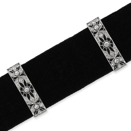 Lot image - Edwardian Black Velvet, Platinum and Diamond Choker Necklace