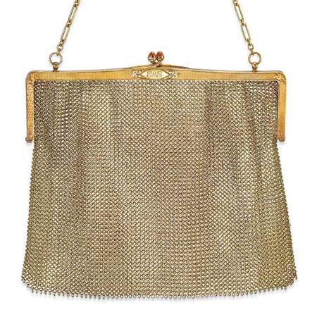 Lot image - Antique Gold and Cabochon Garnet Mesh Purse