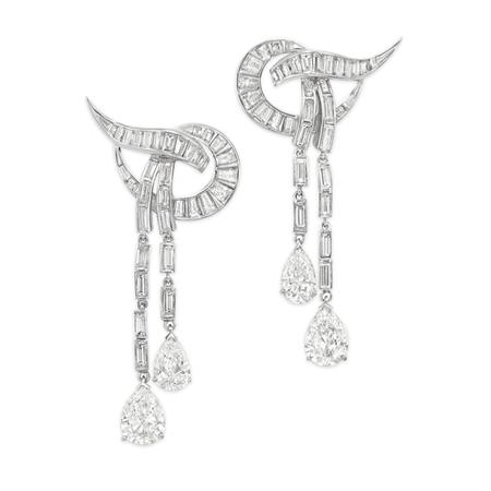 Lot image - Pair of Diamond Pendant-Earrings