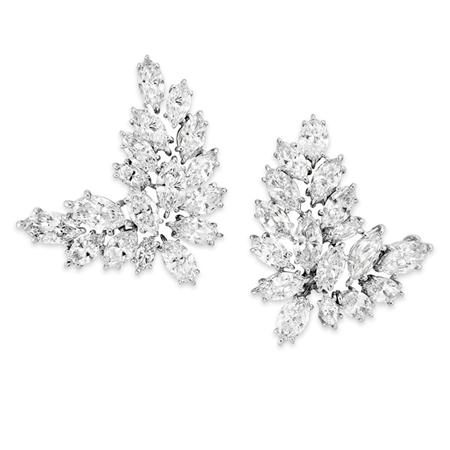 Lot image - Pair of Diamond Cluster Earclips