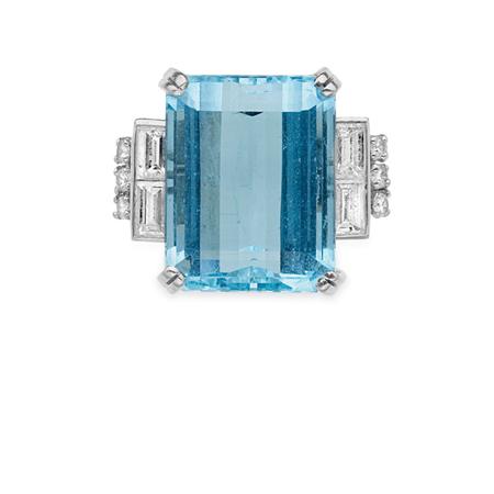 Lot image - Aquamarine and Diamond Ring