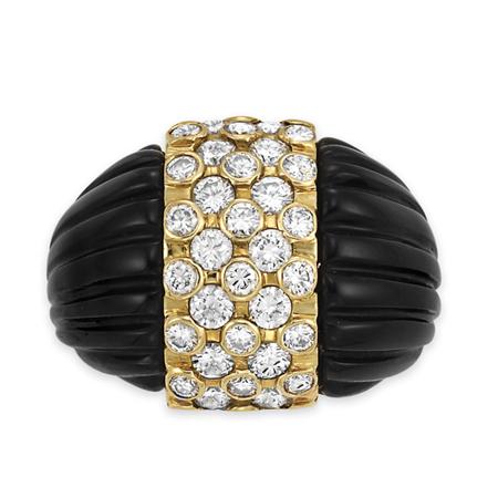 Lot image - Gold, Fluted Black Onyx and Diamond Ring
