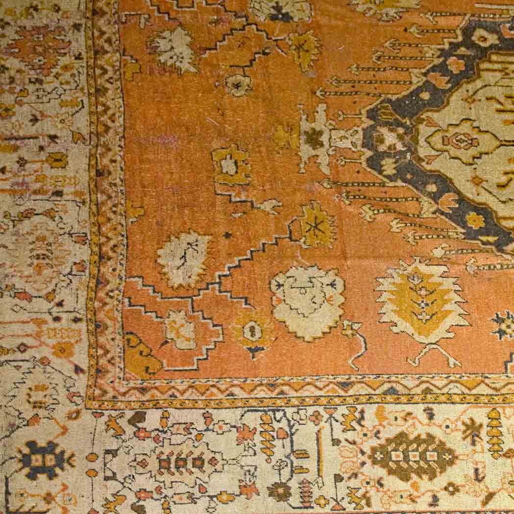Lot image - Angora Oushak Carpet