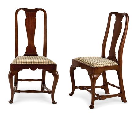 Lot image - Pair of Queen Anne Mahogany Side Chairs