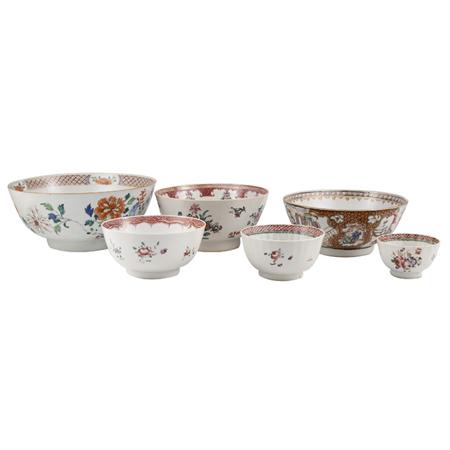 Lot image - Group of Chinese Export Porcelain Articles