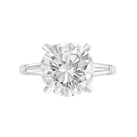 Lot image - Diamond Ring