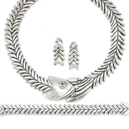 Lot image - Mexican Sterling Silver Fish Necklace, Bracelet and Pair of Earrings