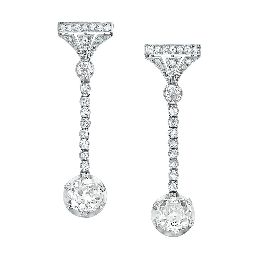 Lot image - Pair of Diamond Pendant-Earrings