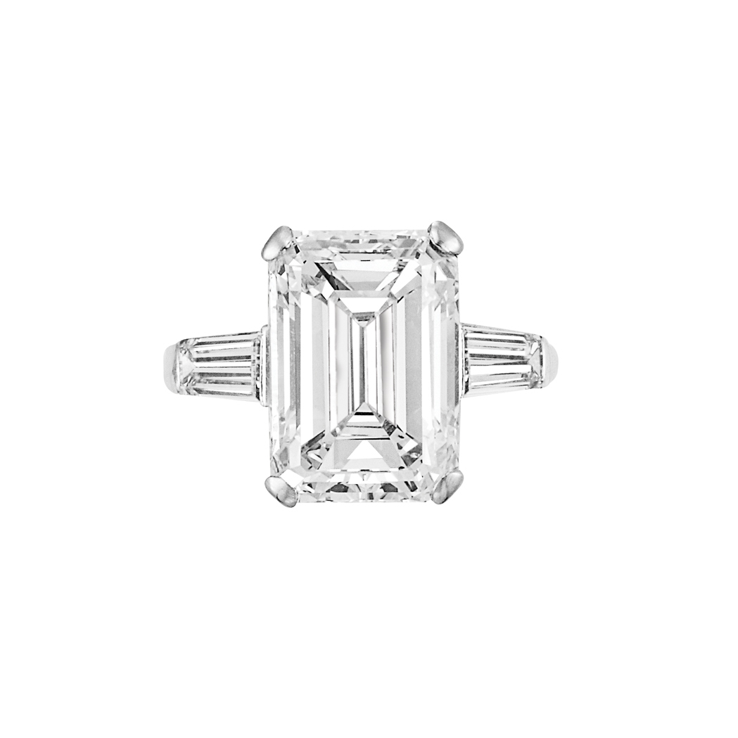 Lot image - Diamond Ring