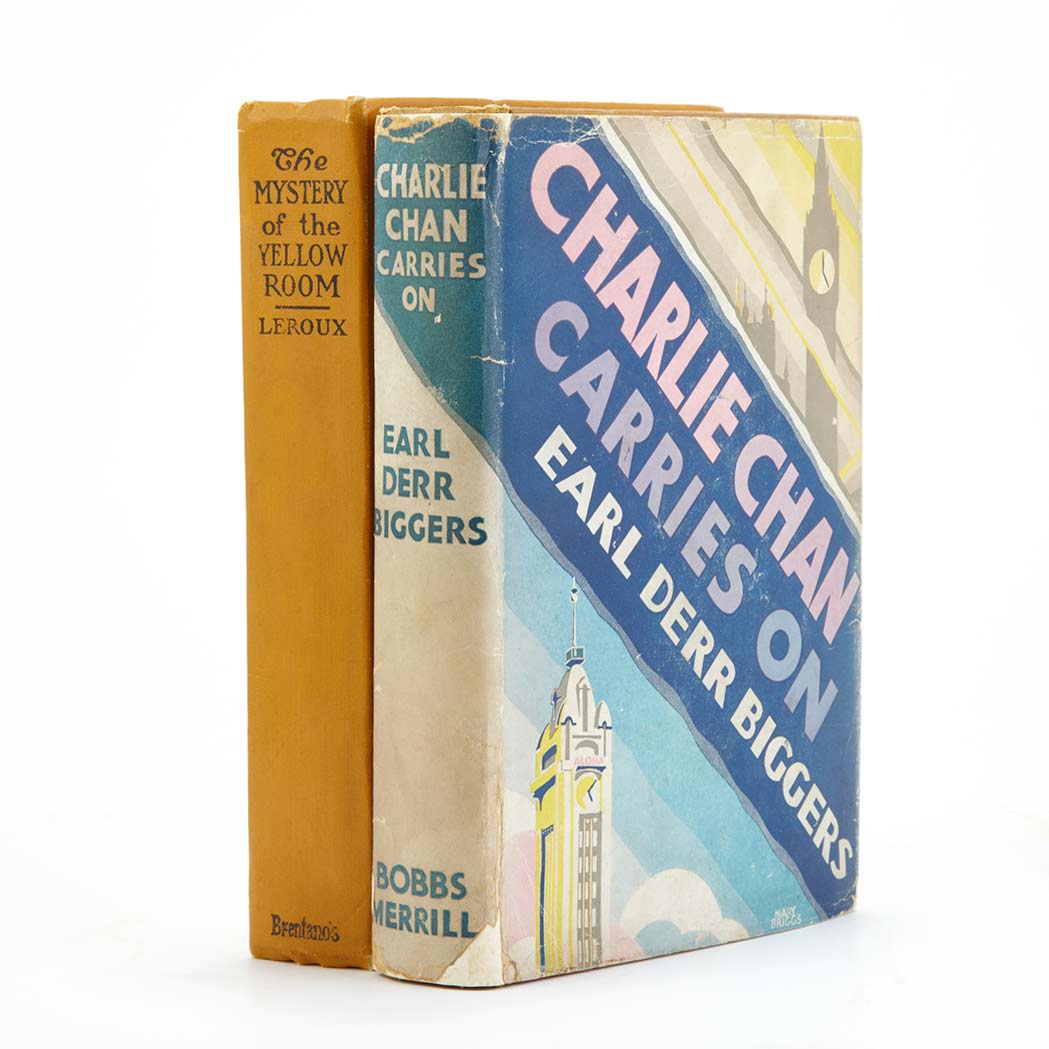 Lot image - [MYSTERIES] BIGGERS, EARL DERR. Charlie Chan Carries On. Indianapolis: Bobbs-Merrill, (1930). First edition, stated. Origina...