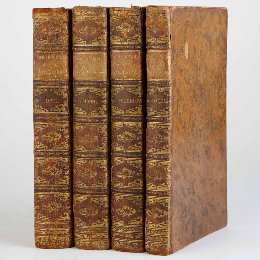 Lot image - [VOLTAIRE]  Brieven van eenige Portugeesche en Hoogduitsche Jooden aan de heer De Voltaire