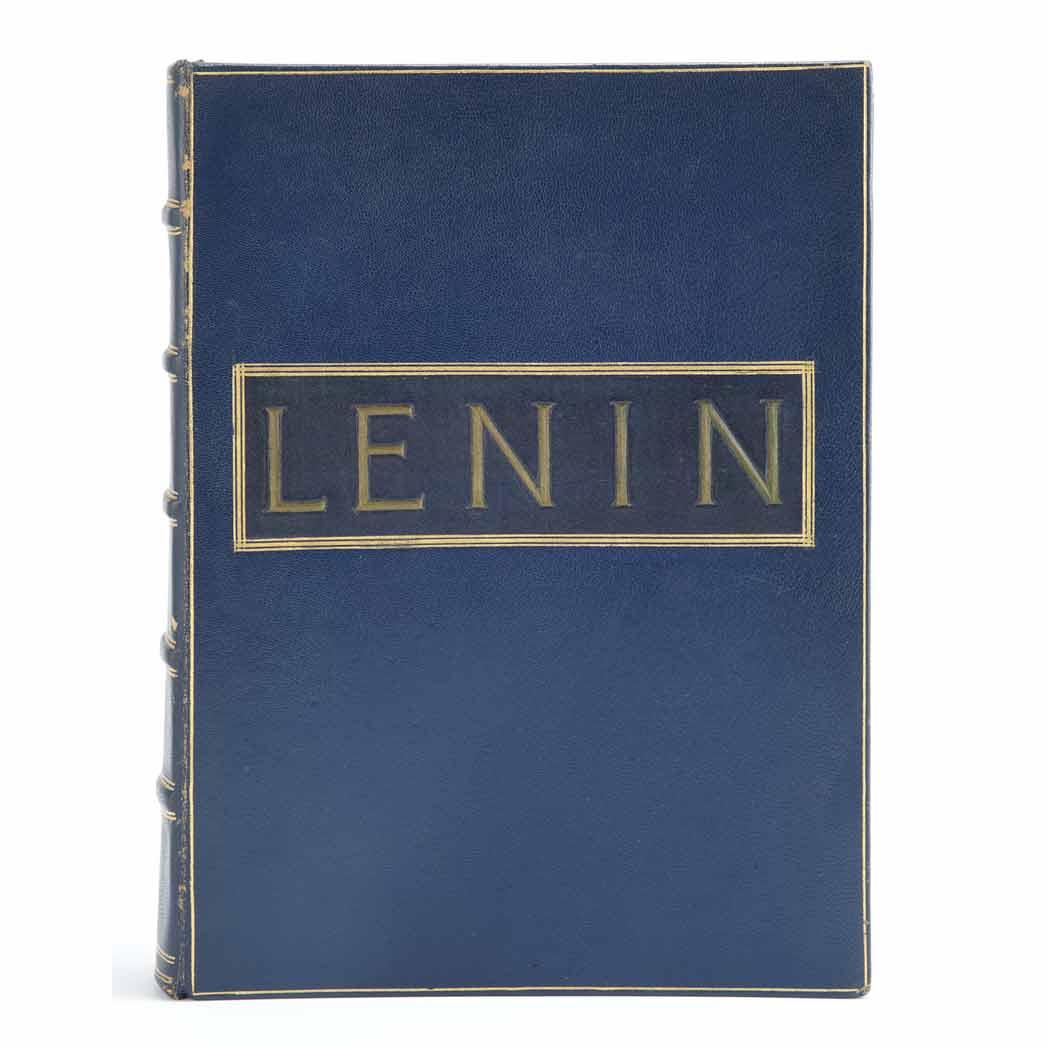 Lot image - LENIN, VLADIMIR ILYICH  Lenin (V. I. Ulyanov)