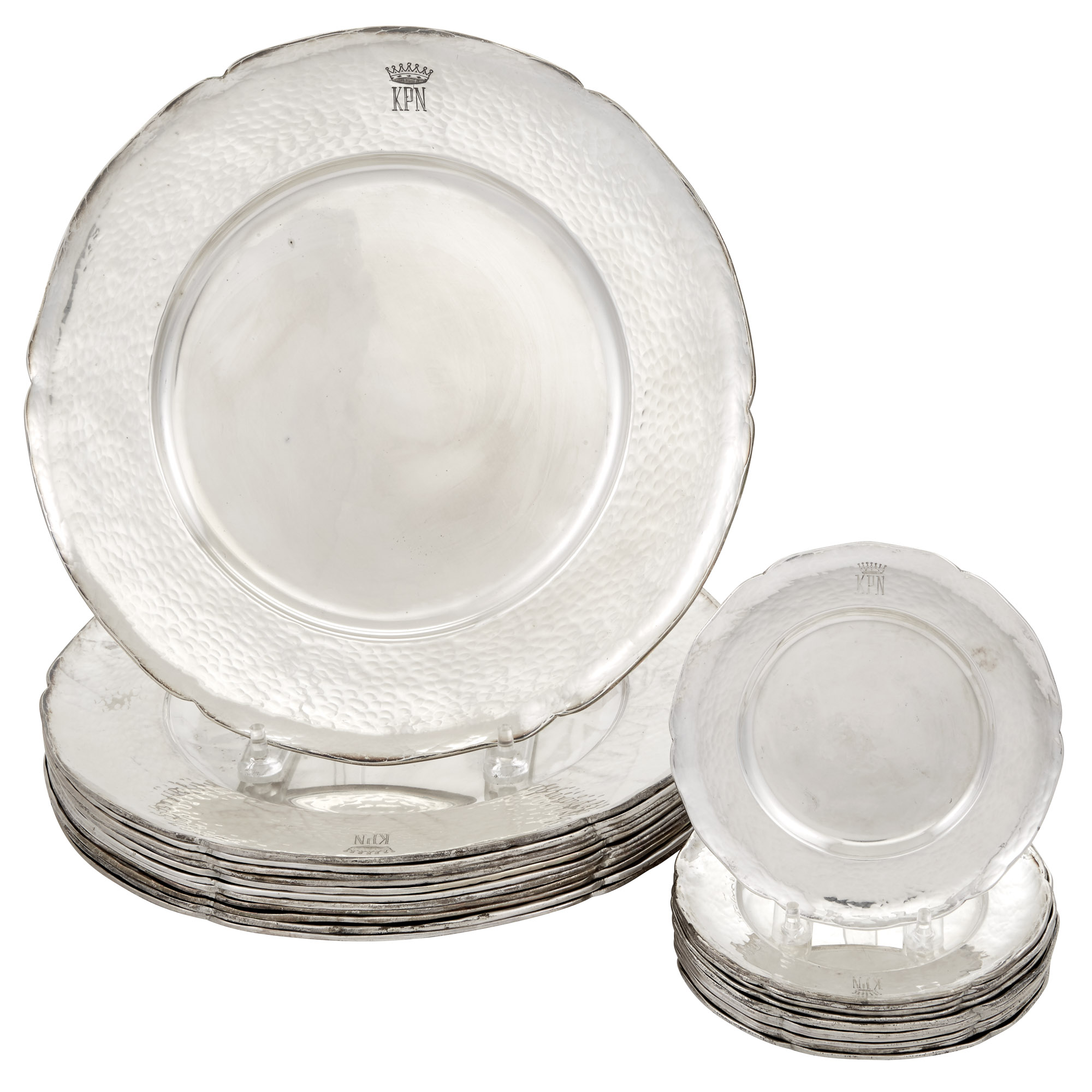 Lot image - Set of Twelve Industria Peruana Sterling Silver Chargers and Twelve Bread Plates en Suite