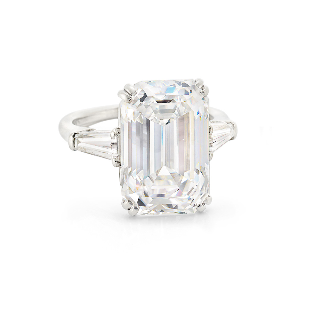 Lot image - Platinum and Diamond Ring, Van Cleef & Arpels