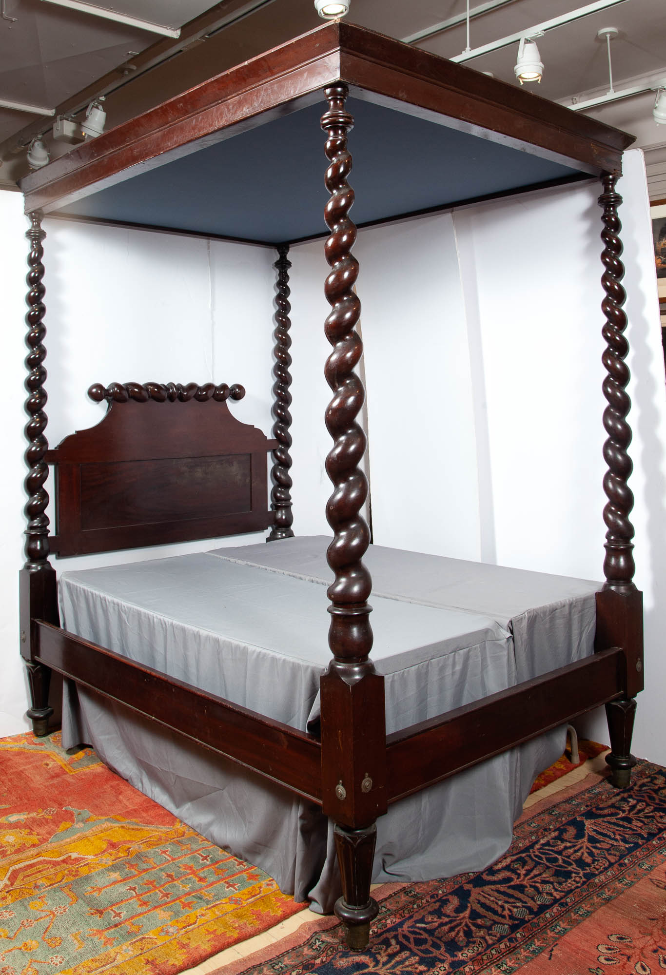Lot image - Empire Mahogany Four Poster Bed 
