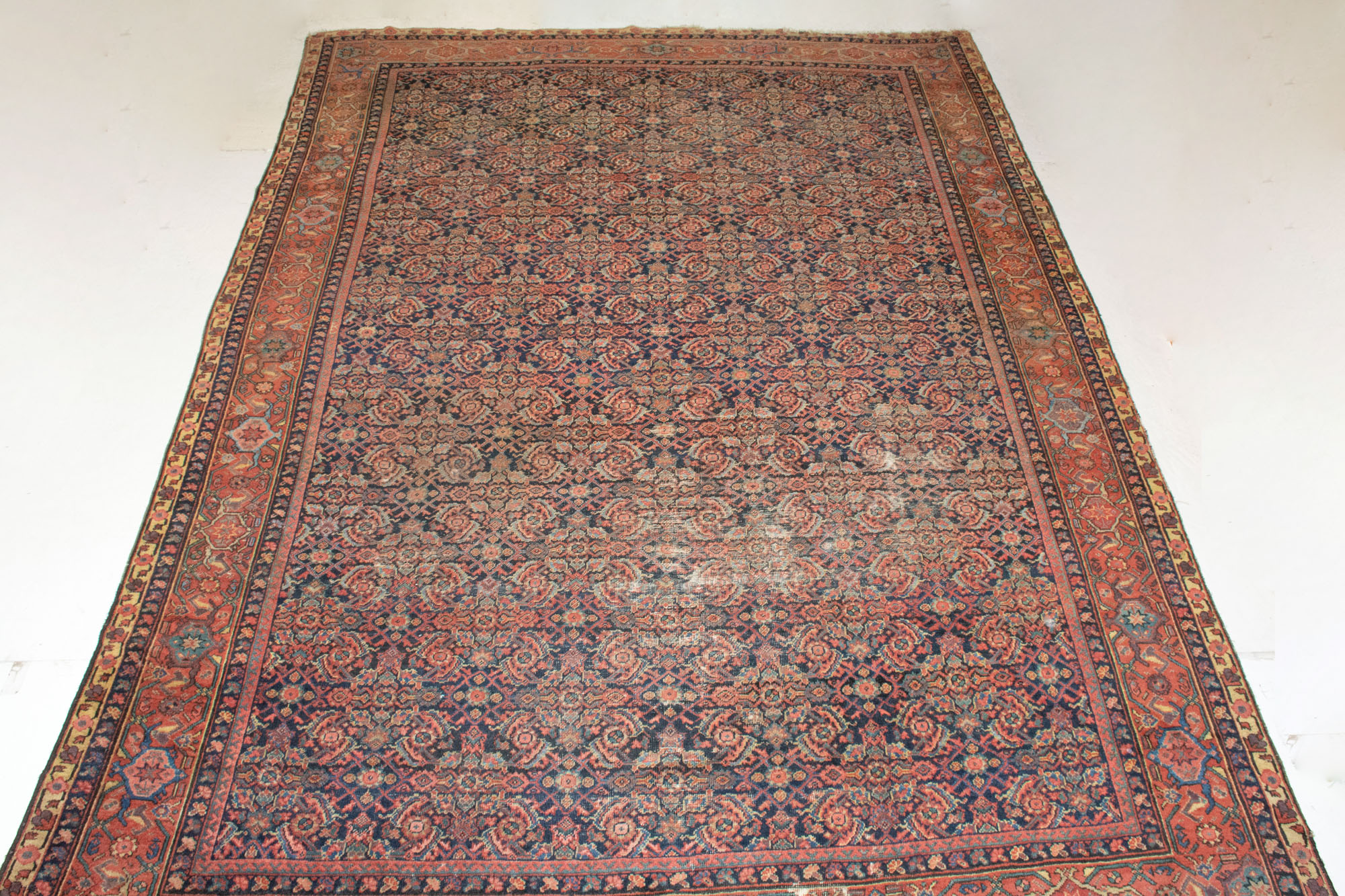 Lot image - Fereghan Carpet