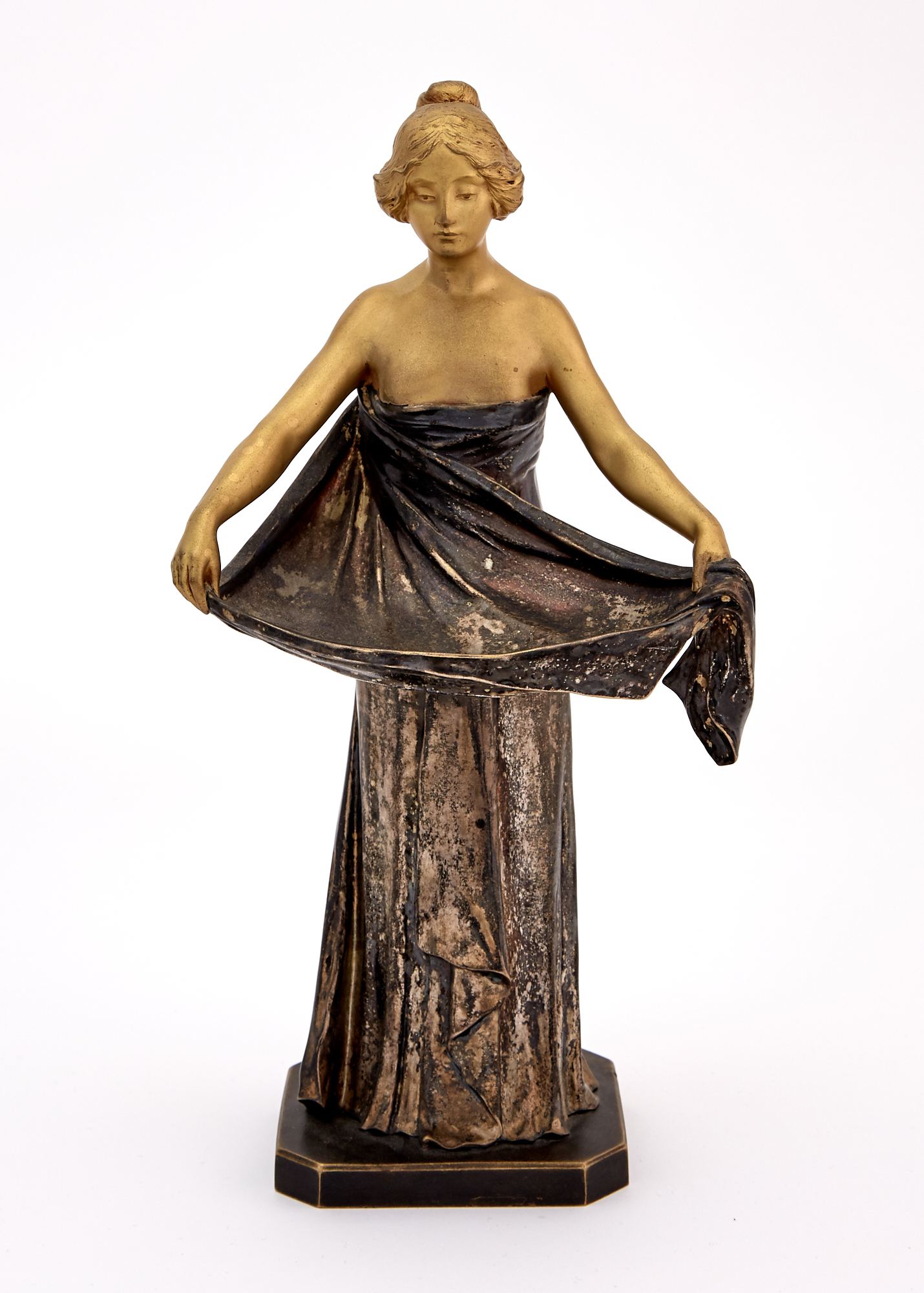 Lot image - French Art Nouveau Gilt and Silvered Bronze Figural Vide Poche